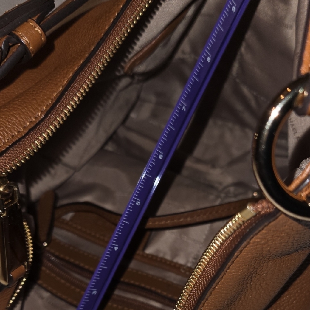 Michael Kors Acorn (Tan) Leather Hobo Bag - Picture 9 of 13